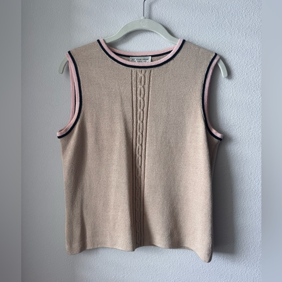 Sleeveless Beige Knit Top with Pink Accents - Picture 1 of 7